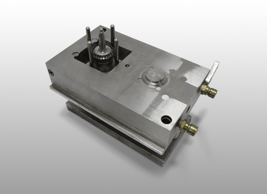 injection mold tool