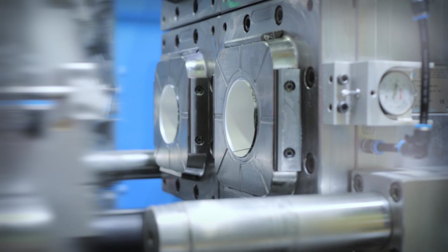 Trusted Injection Molding Tooling & Parts Services | Quickparts