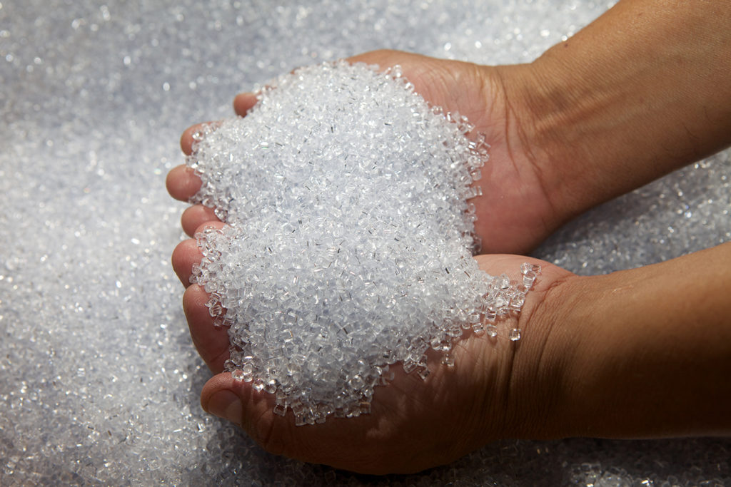 A Guide to Additives in Your Injection Molding Material Quickparts